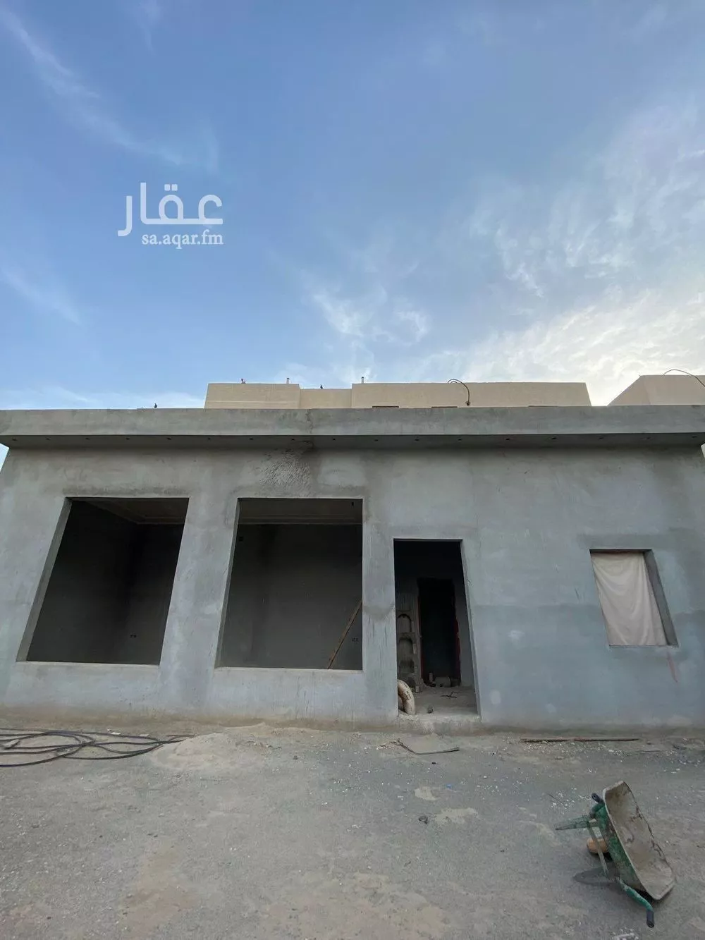 فيلا 15 غرف في الرمال 3