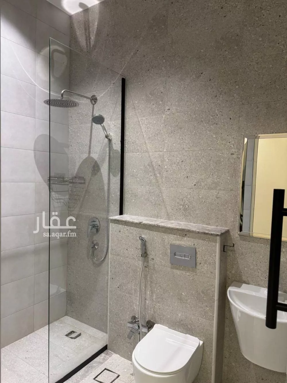 شقة 3 غرف في العارض 5