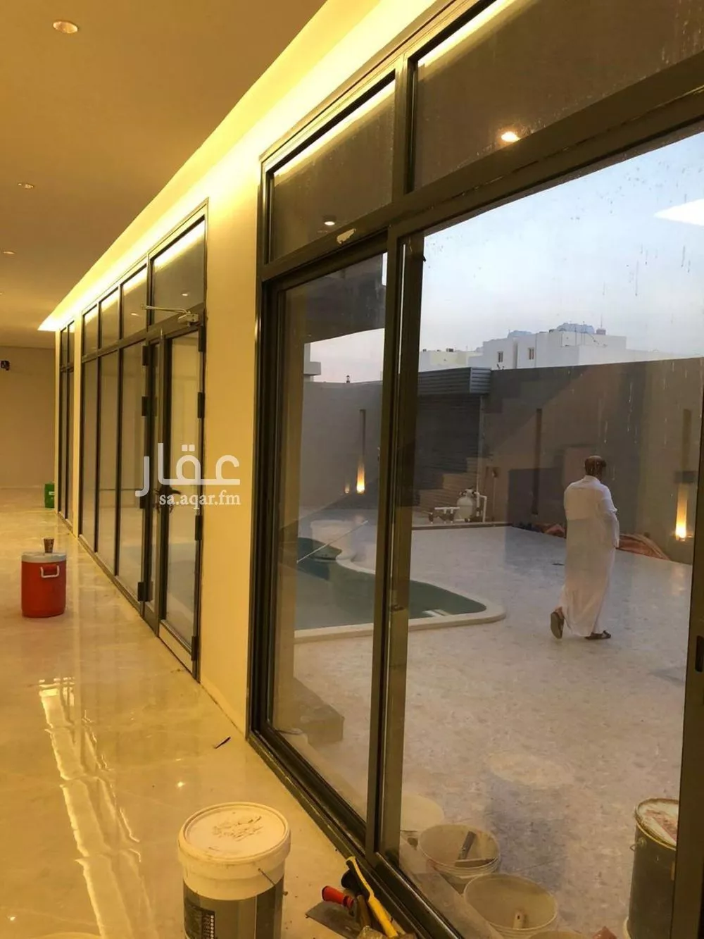 فيلا 8 غرف في الأمواج 2