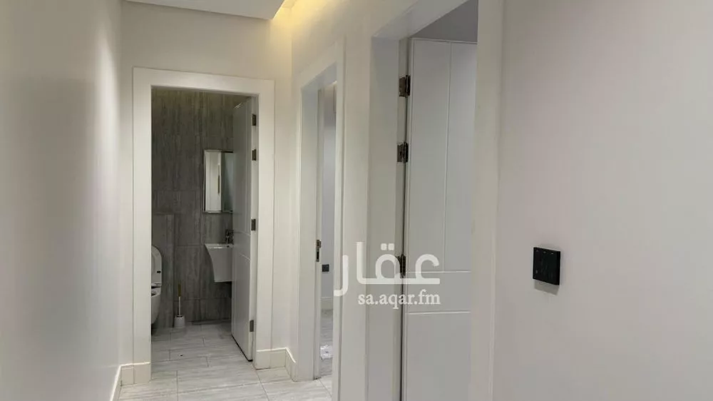 3 bedroom apartment in Al Malqa 11