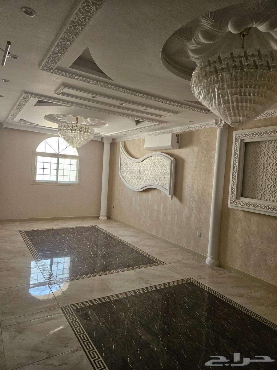 7 bedroom villa in King Fahd 12