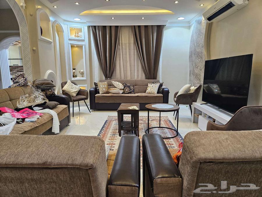 7 bedroom villa in King Fahd 16