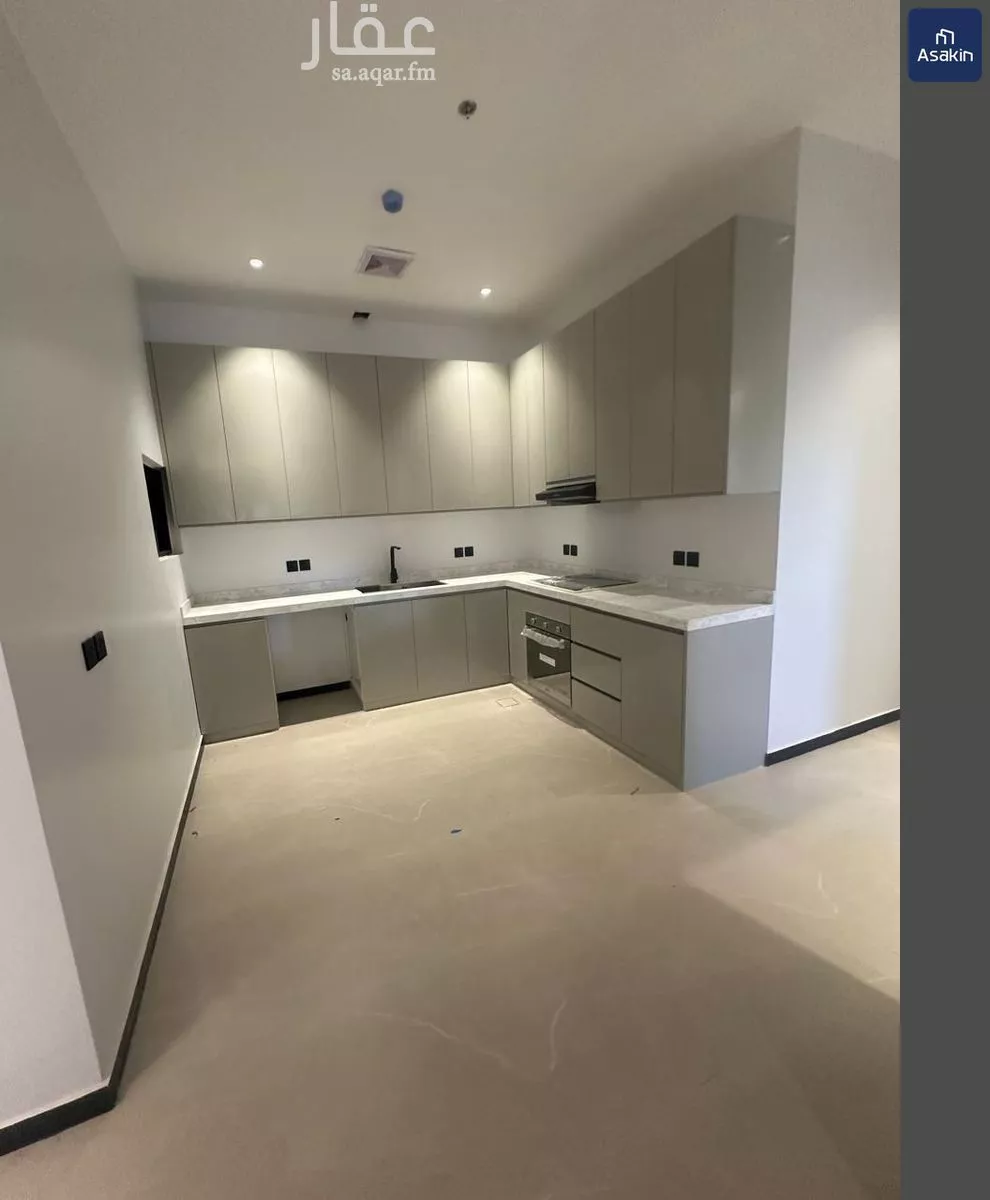 900 sqm building in Al Narjis 2