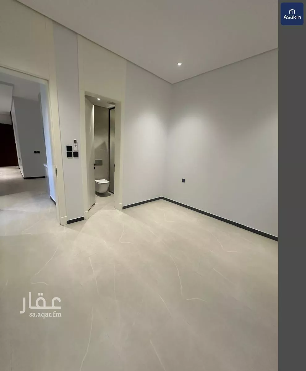 900 sqm building in Al Narjis 4