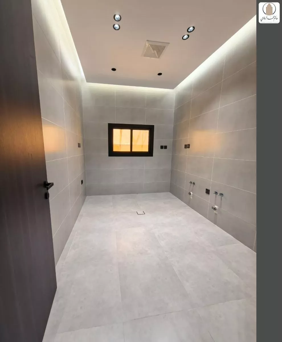 3 bedroom apartment in Al Bawadi 11