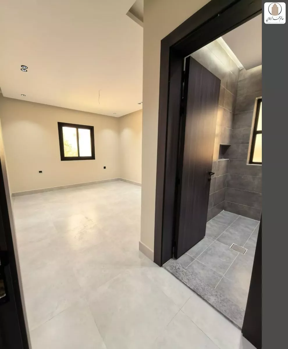3 bedroom apartment in Al Bawadi 8
