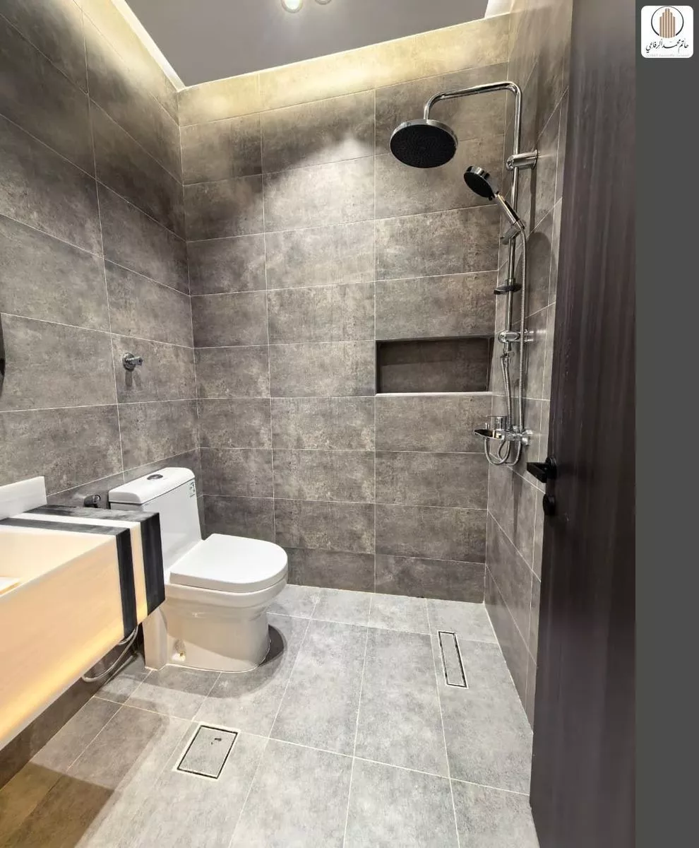 3 bedroom apartment in Al Bawadi 9