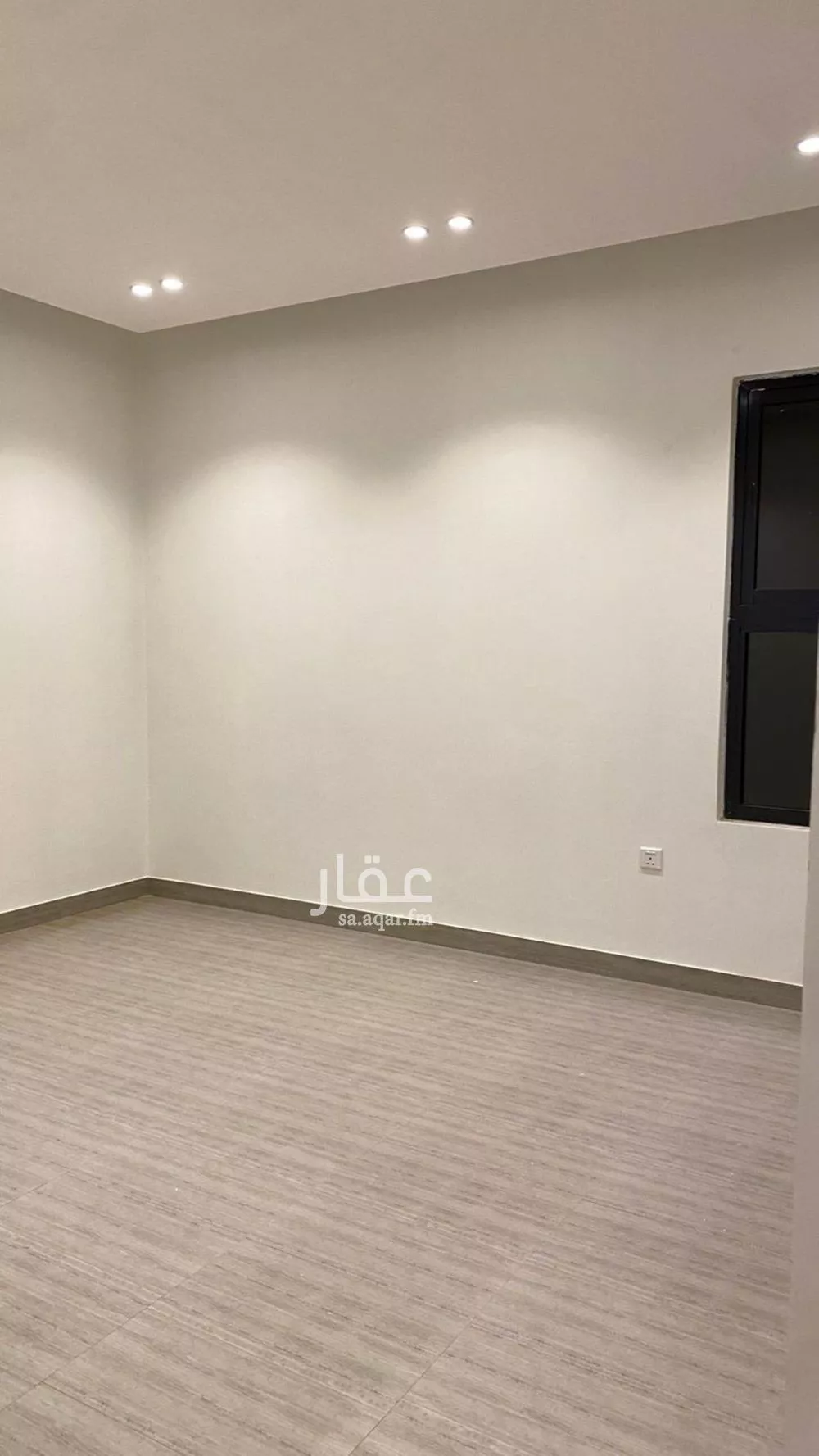 دور 3 غرف في العارض 9