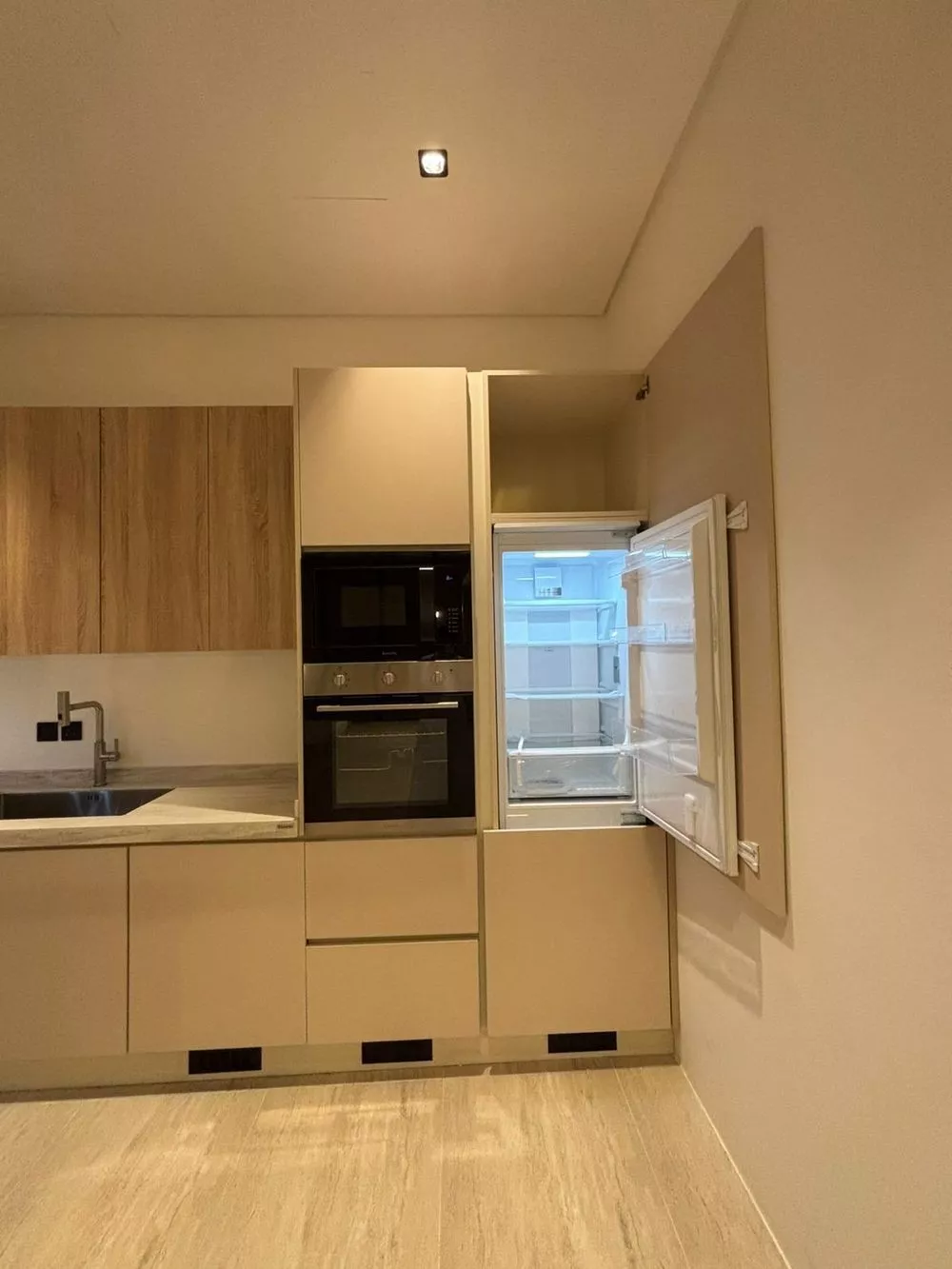 3 bedroom apartment in Al Aqiq 11