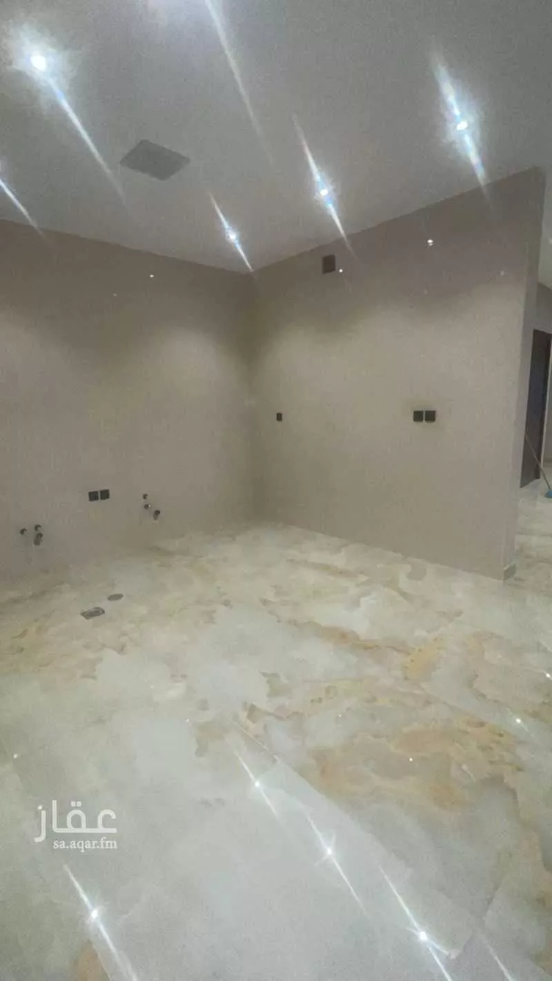 عمارة 500 م² في الزهرة 22