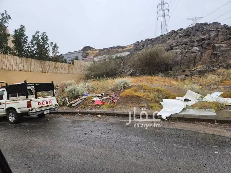 849 sqm land in Al Adl 4