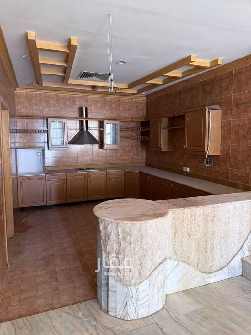 8 bedroom villa in Al Wadi, Riyadh 9