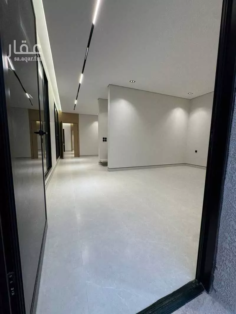 10 bedroom villa in Al Rimal 6