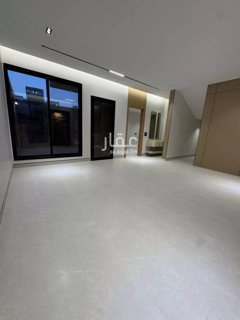 10 bedroom villa in Al Rimal 9