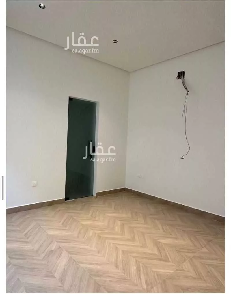 فيلا 4 غرف في المهدية 15