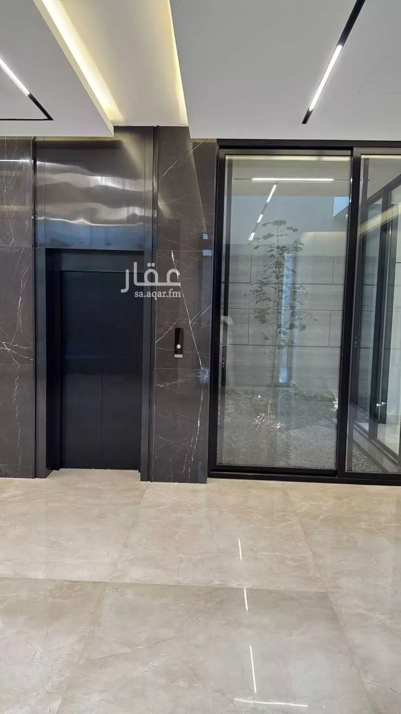 فيلا 9 غرف في الملقا 10