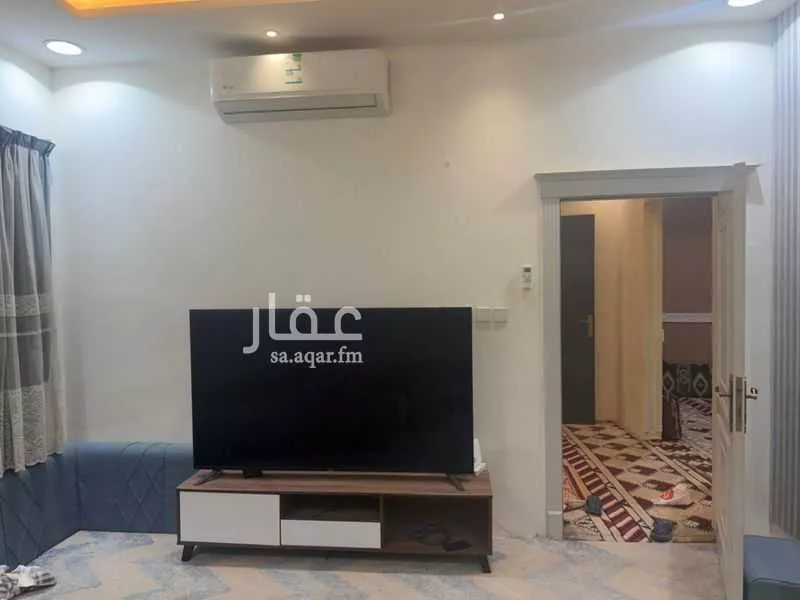 4 bedroom villa in Al Rimal 7