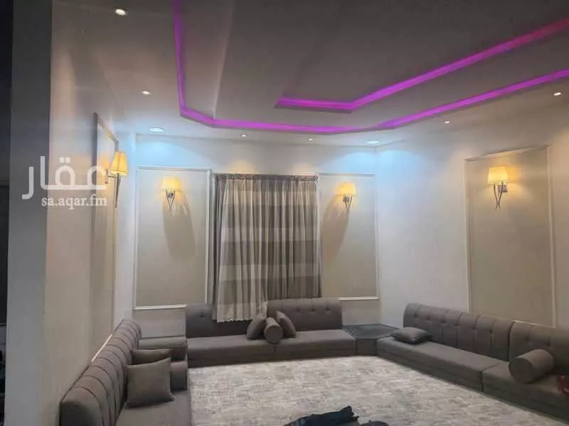 4 bedroom villa in Al Rimal 9