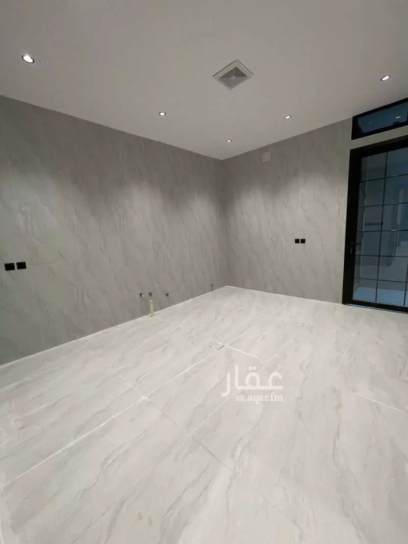 فيلا 6 غرف في الجنادرية 12