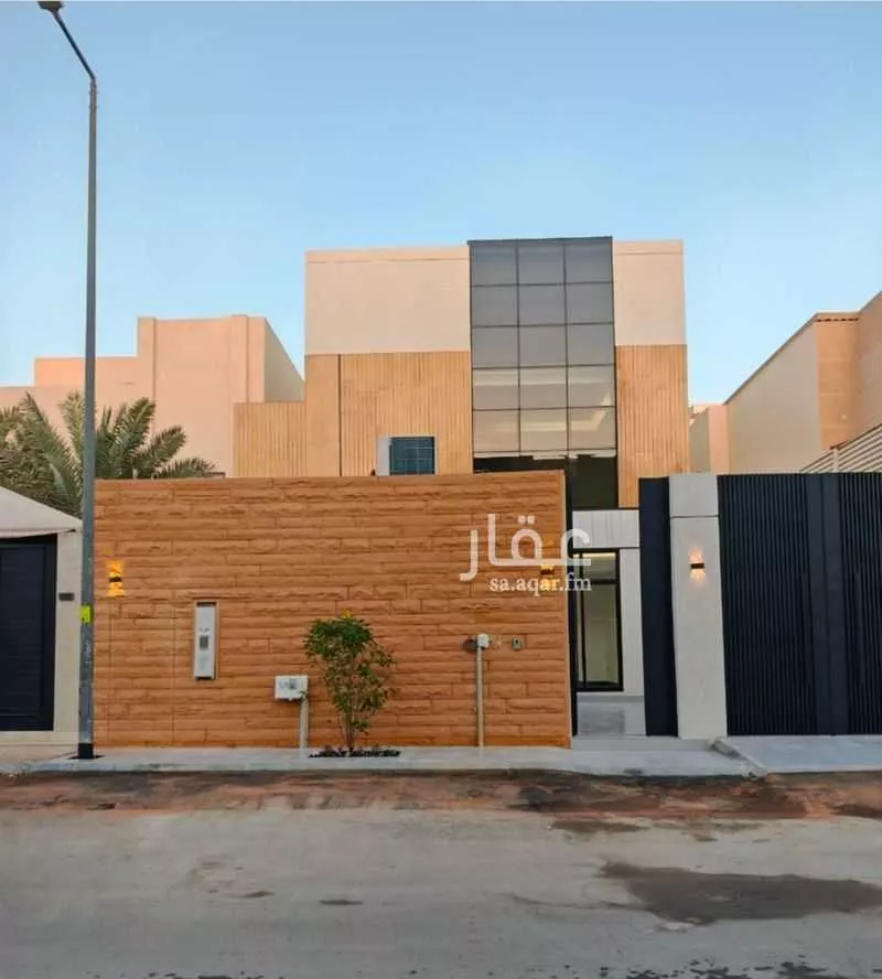8 bedroom villa in Al Yasmin 2