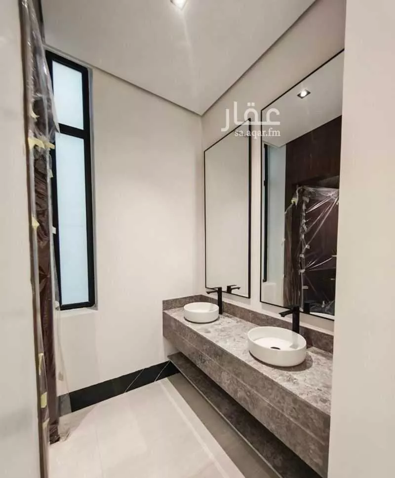 8 bedroom villa in Al Yasmin 11