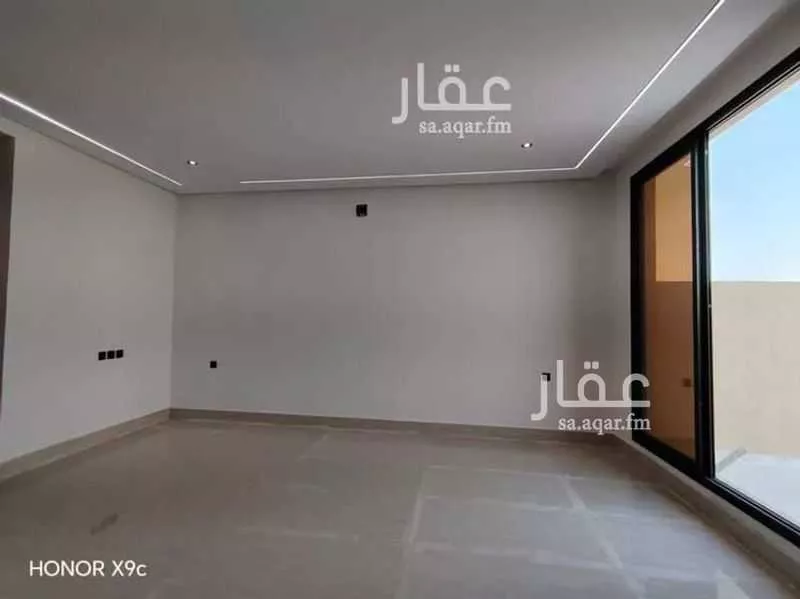 فيلا 5 غرف في طويق 7