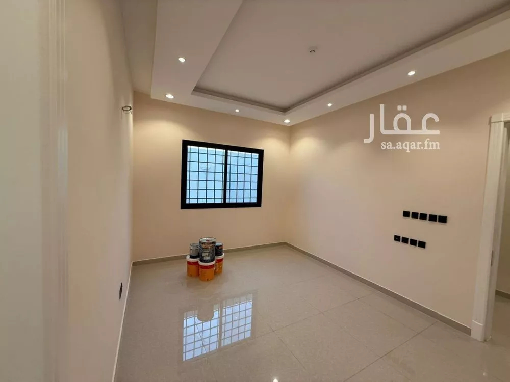 4 bedroom apartment in Dhahrat Laban 14