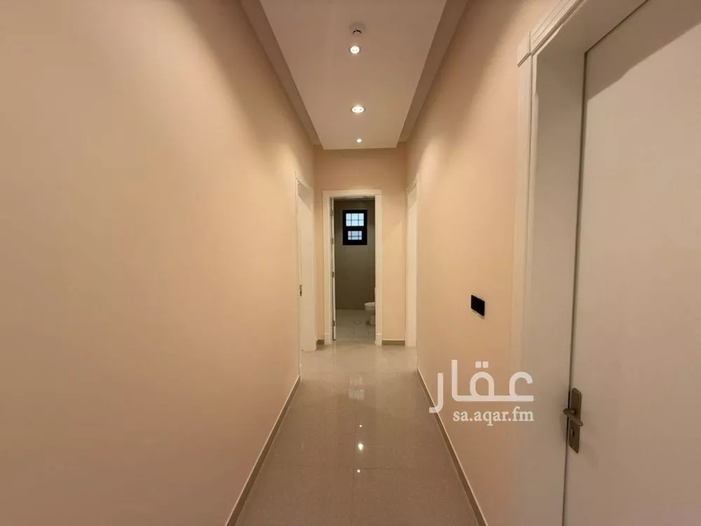 4 bedroom apartment in Dhahrat Laban 15
