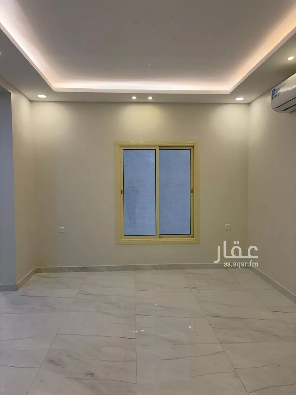 فيلا 5 غرف في الملك فهد 14