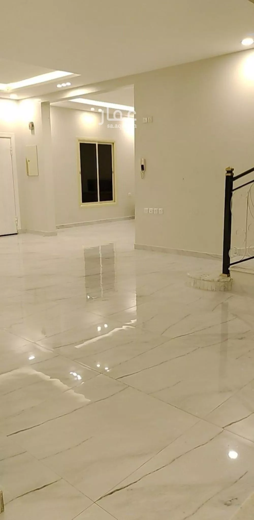 فيلا 5 غرف في الملك فهد 7