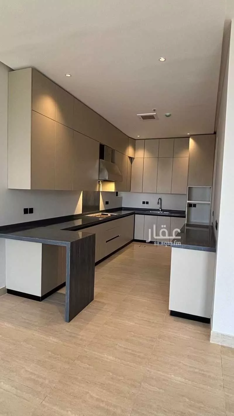 3 bedroom apartment in Al Aridh 6