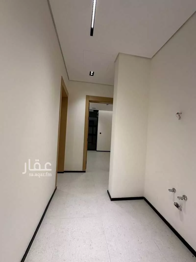 شقة 3 غرف في الملقا 11