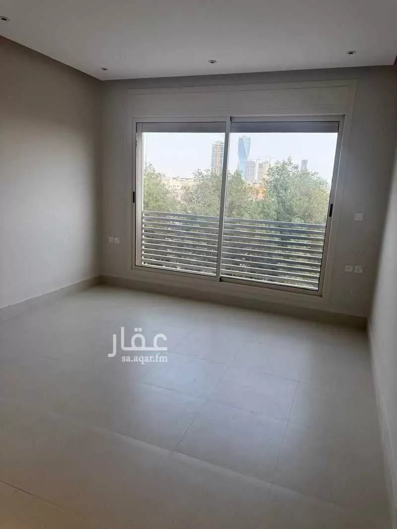 شقة 3 غرف في النخيل 5