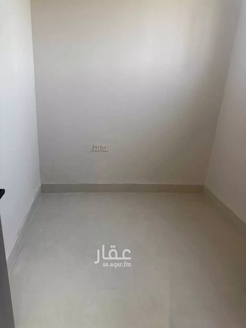 شقة 3 غرف في النخيل 8