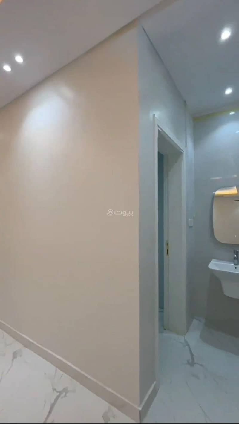 4 bedroom apartment in Bir Uthman, Madinah 17