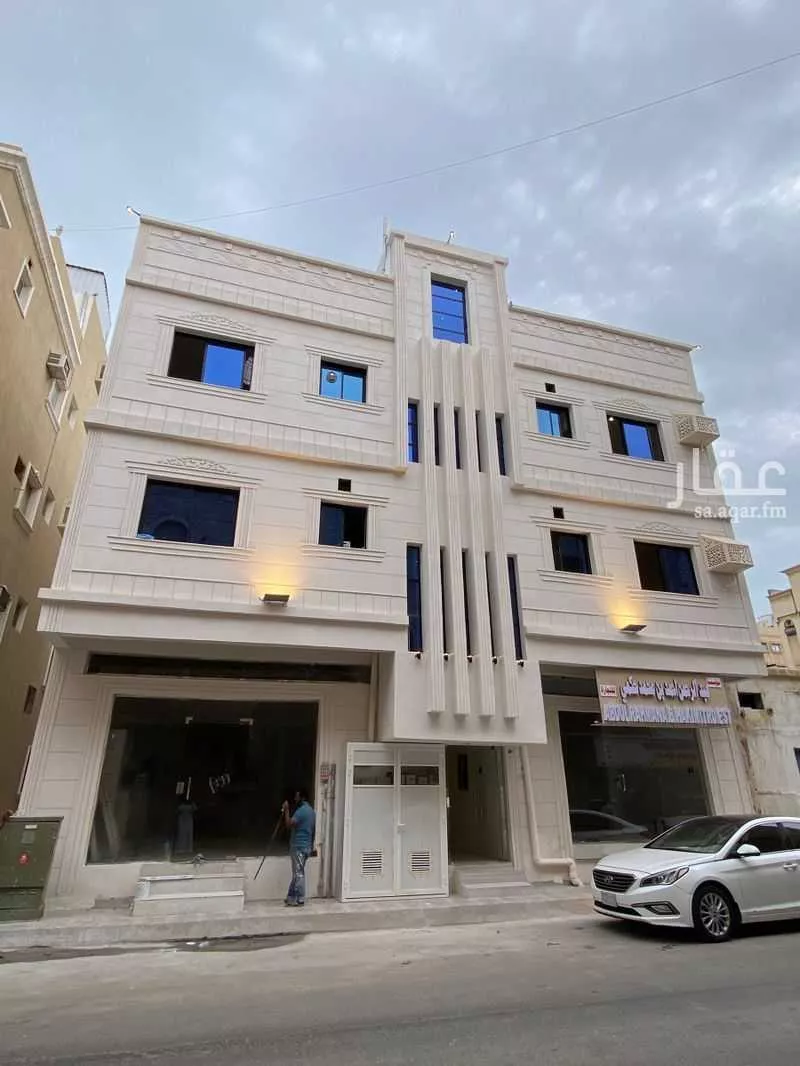 302 sqm building in North Al Khobar 6