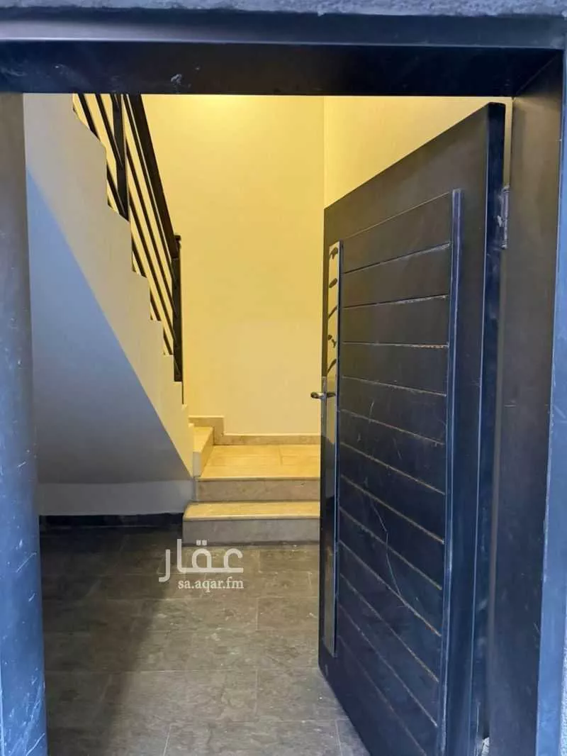 3 bedroom floor in Al Aridh 12