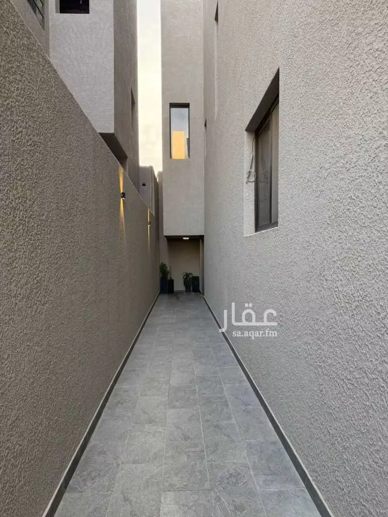 3 bedroom floor in Al Aridh 18