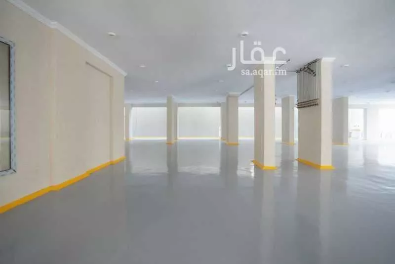 شقة 4 غرف في النزهة 19