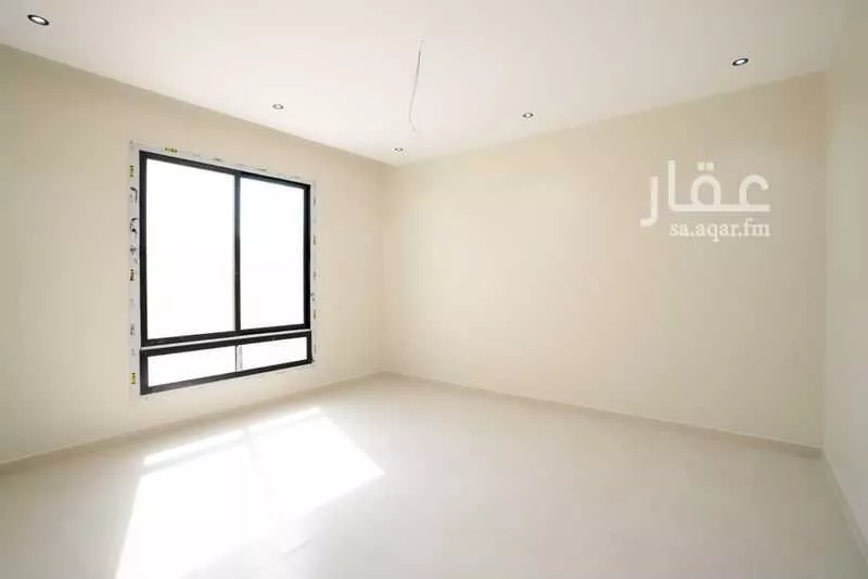 شقة 4 غرف في النزهة 7