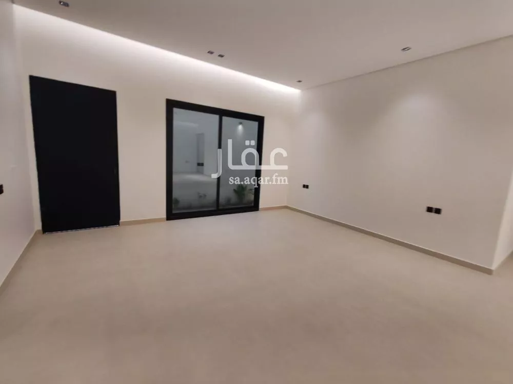 3 bedroom floor in Al Hazm 16