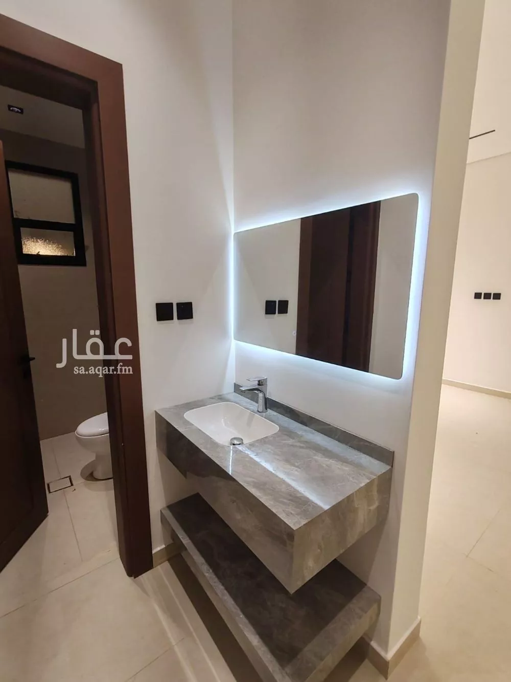 3 bedroom floor in Al Hazm 18