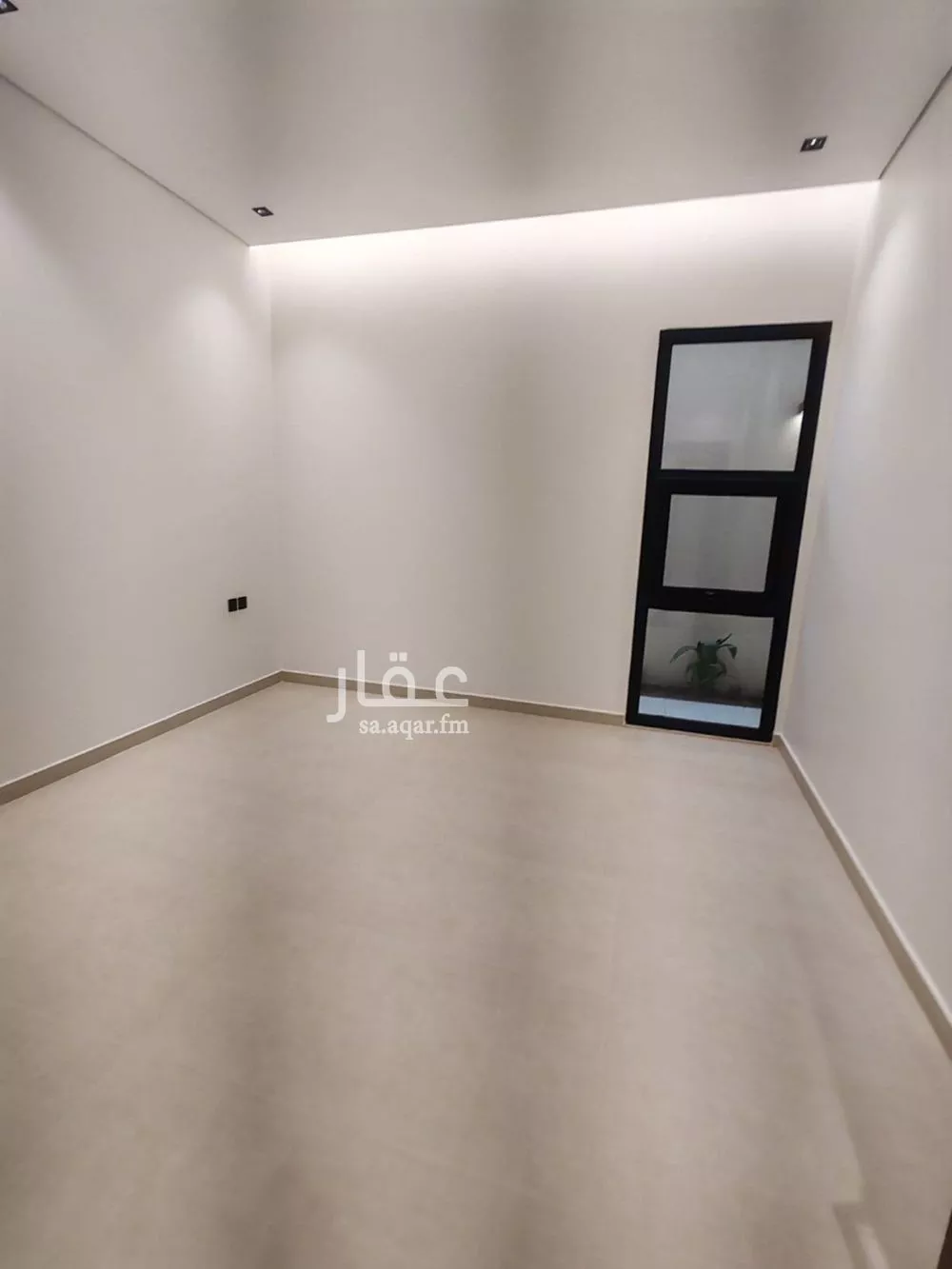 3 bedroom floor in Al Hazm 9
