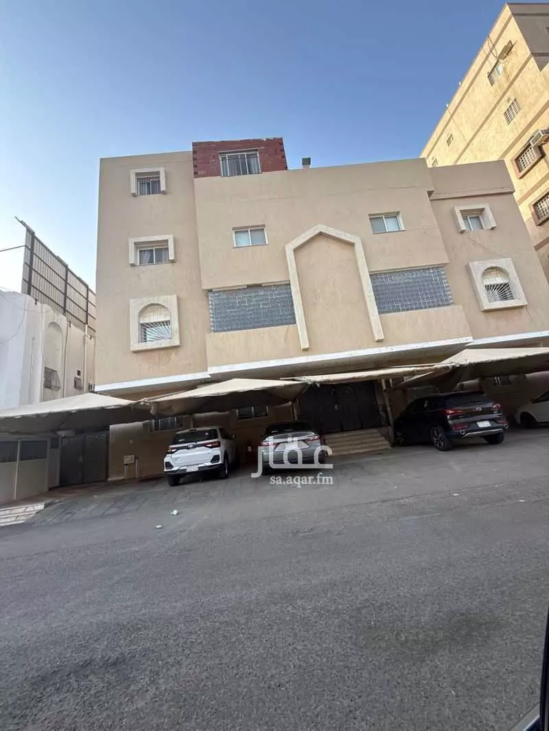 عمارة 600 م² في الربوة 2