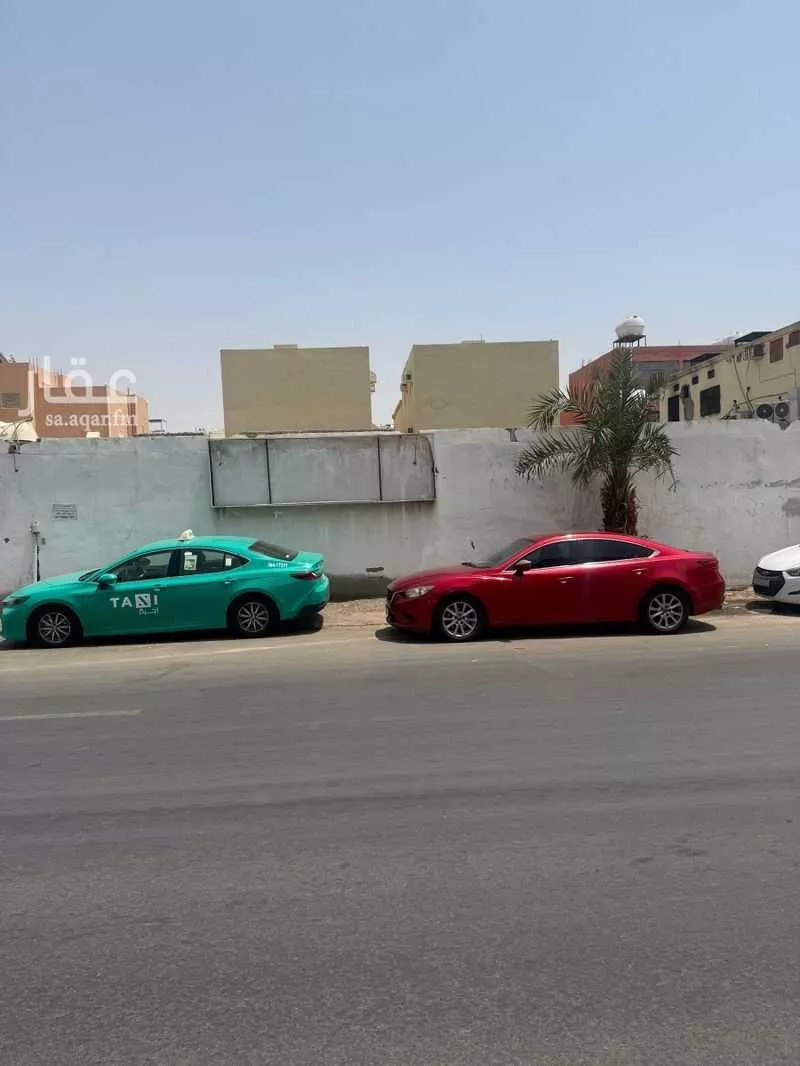 أرض 910 م² في المنار 2