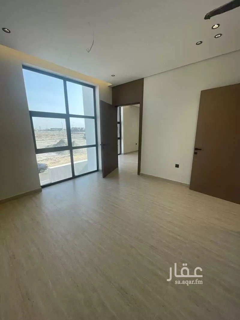 فيلا 6 غرف في السيف 21