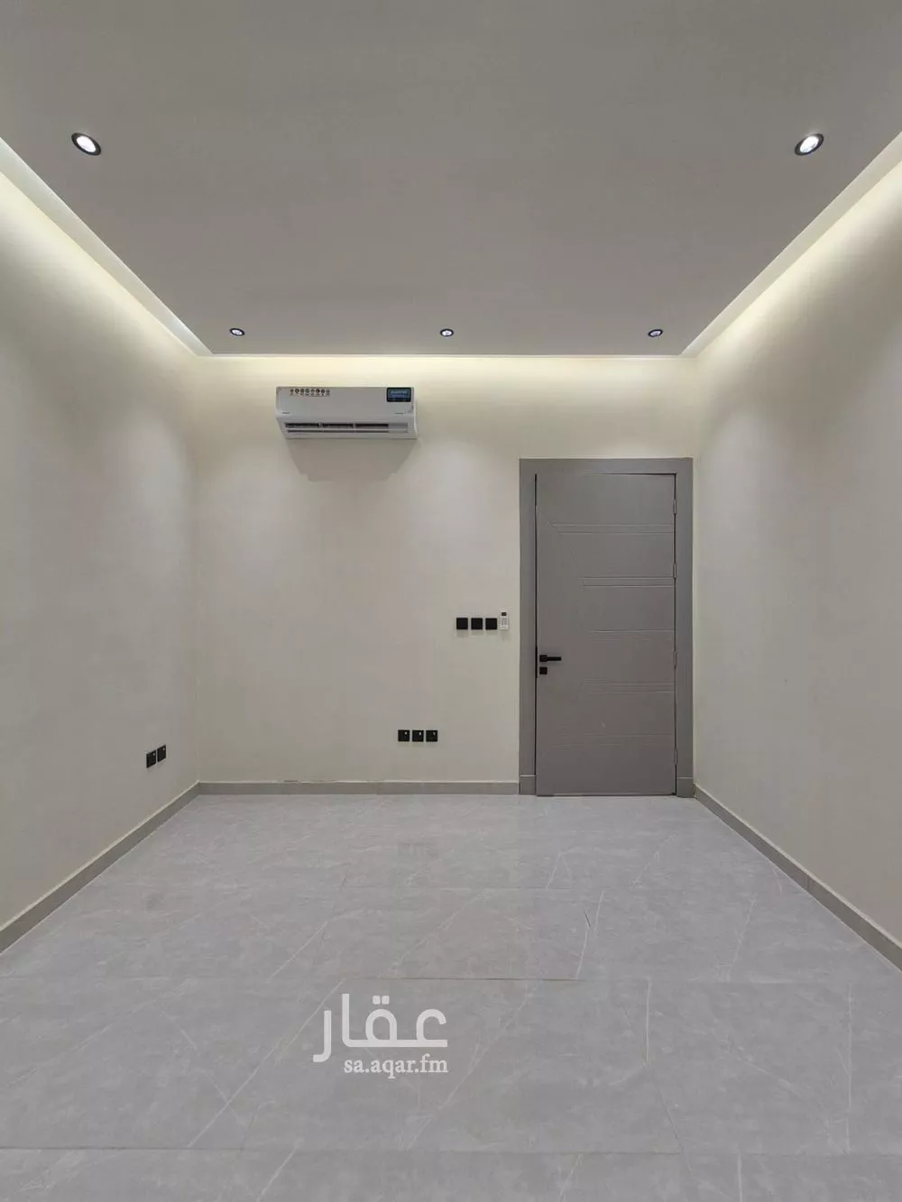 دور 4 غرف في العارض 4