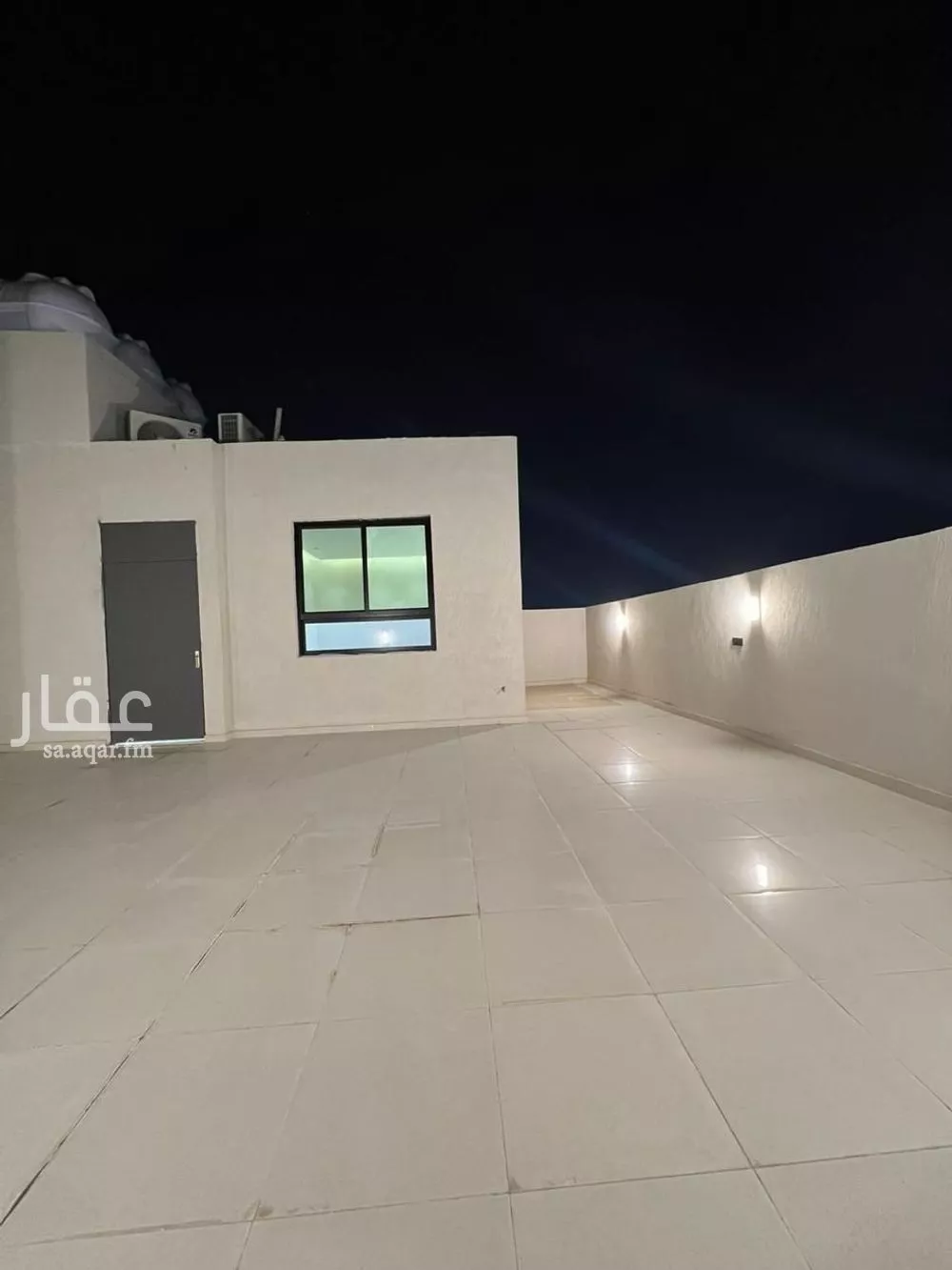 دور 4 غرف في العارض 10