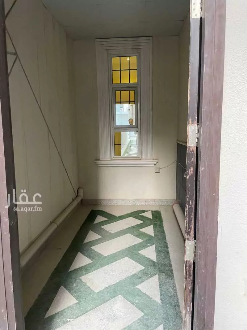 دور 4 غرف في النرجس 17