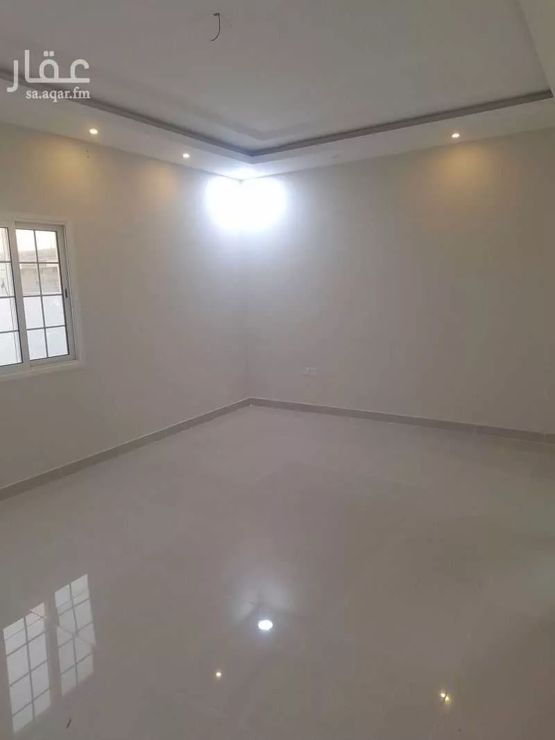 5 bedroom apartment in At Tahliyah 9